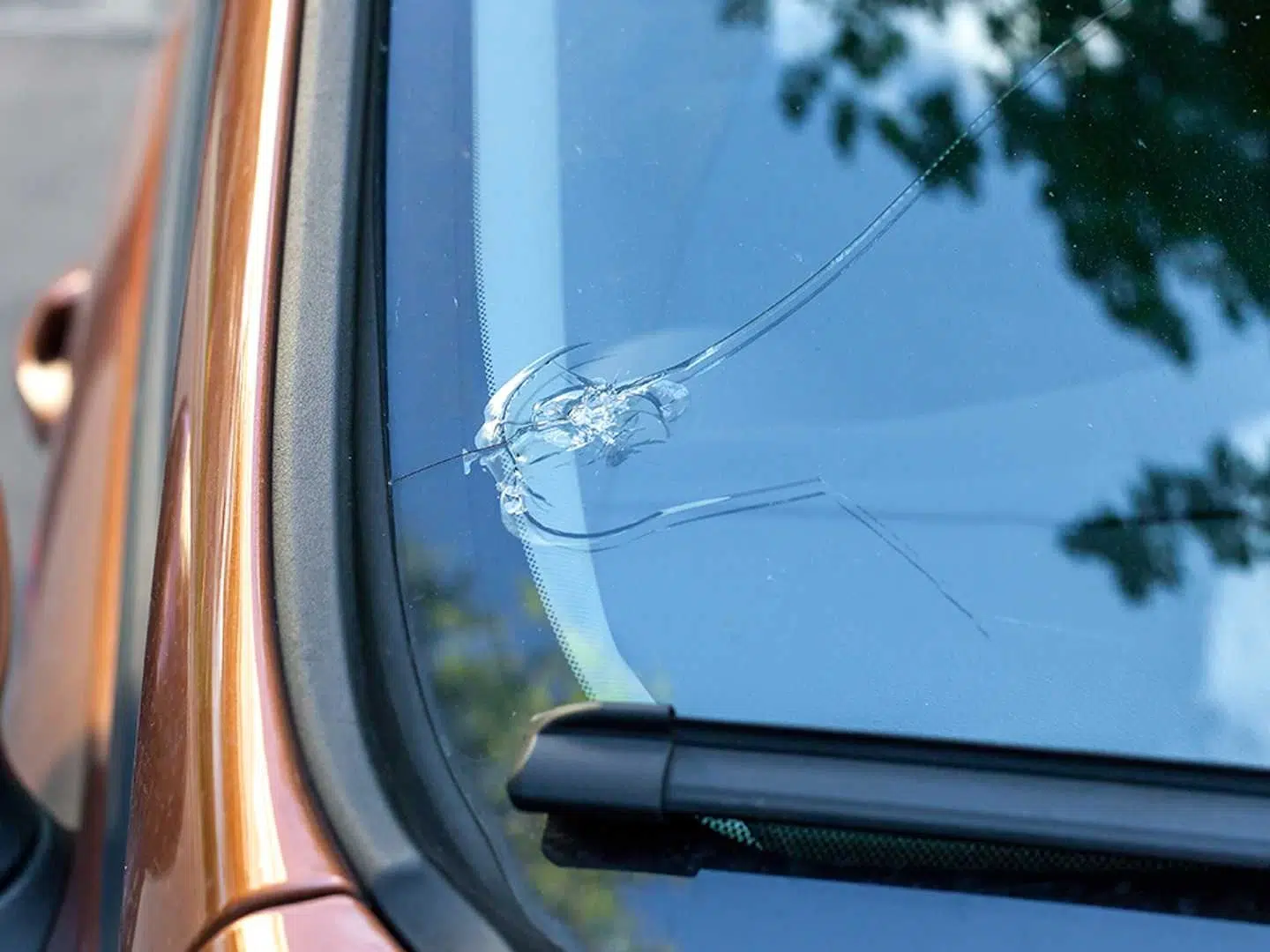 Windshield Chip repair phoenix